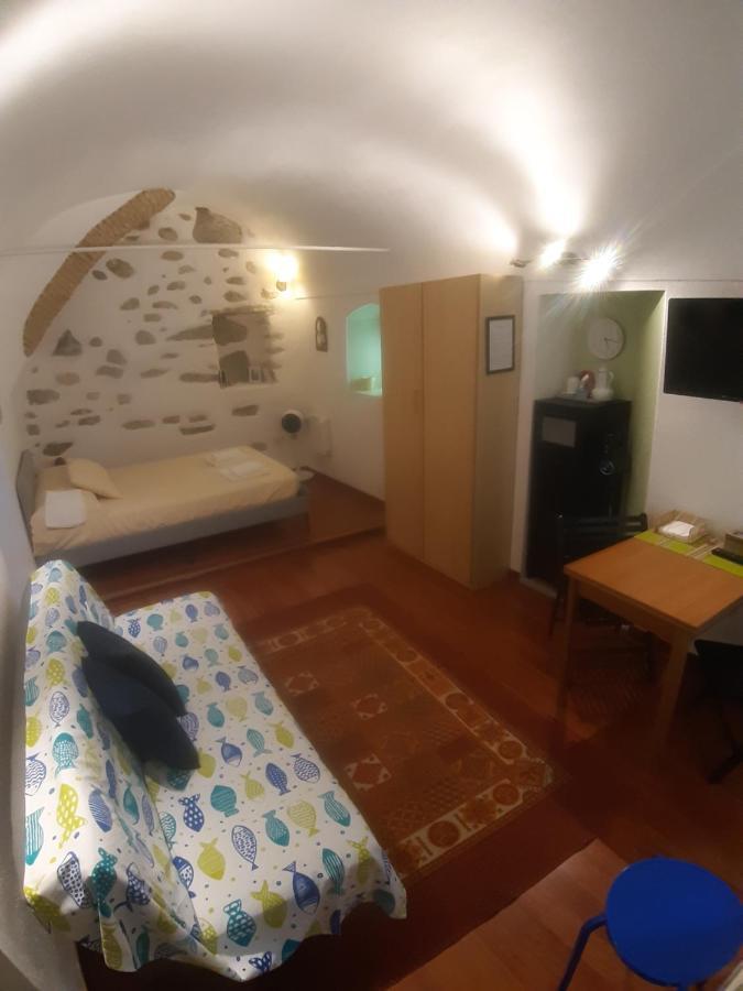 Апартаменты Casa Atena Centro Storico Санремо Экстерьер фото